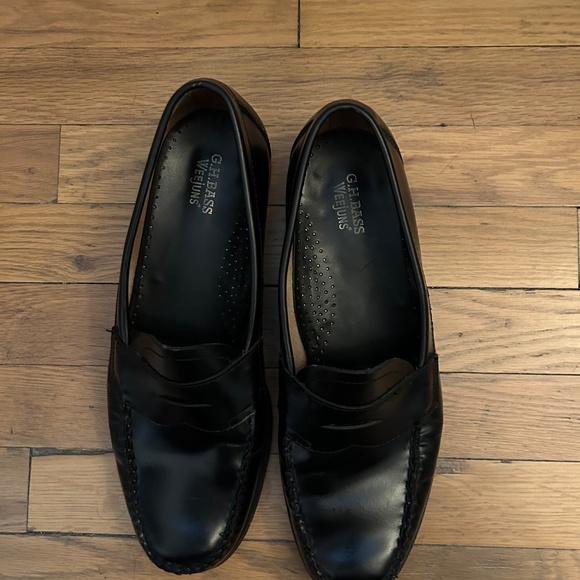 G.H. Bass Penny Loafers - Picture 2 of 3